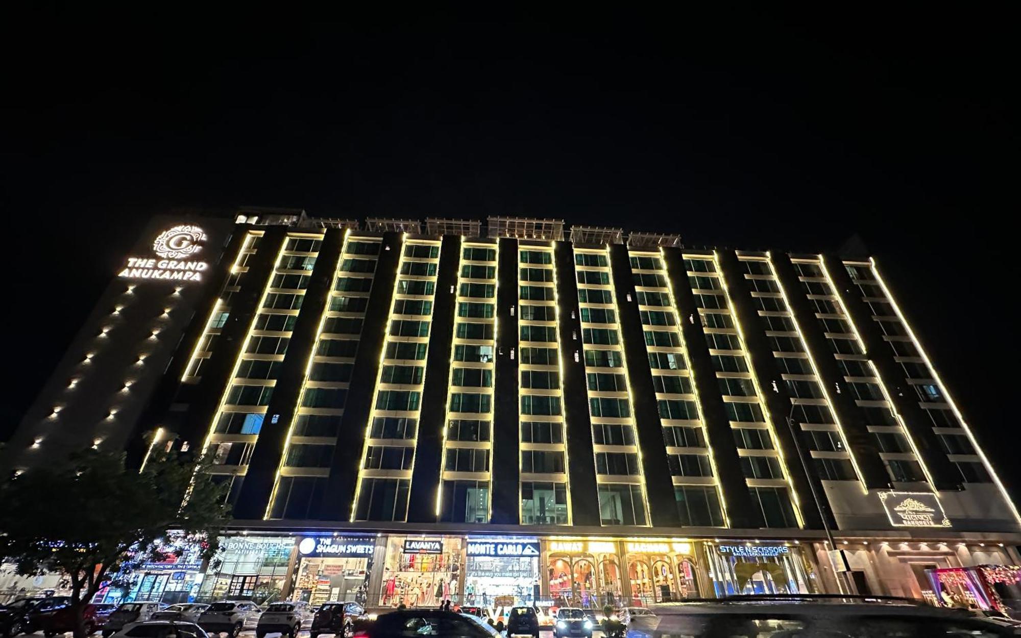 Richi-Rich Aparthotel Джайпур Екстериор снимка